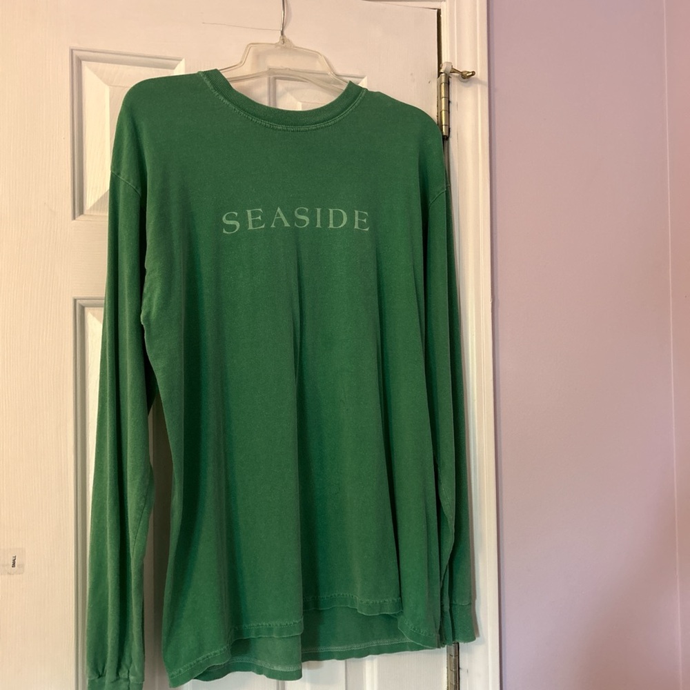 Green Seaside Long Sleeve Shirt
